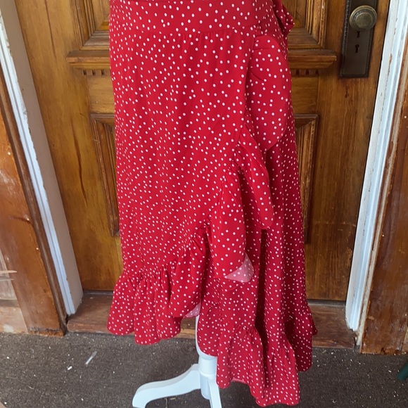 🔥NWOT Red Polkadot boho wrap skirt🔥 - Picture 2 of 6